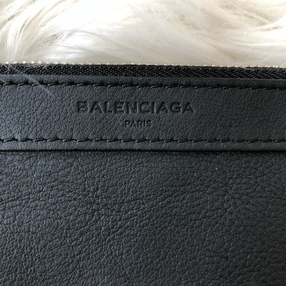 Balenciaga Navy Cabas Small Leather Tote Black - Picture 13 of 16